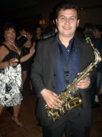 /album/fotogaleria-saxofonista-claudio-navarro-en-evento-en-hotel-grand-hyatt-santiago-el-lunes-12-de-diciembre-de-2011/dscn2314-jpg/
